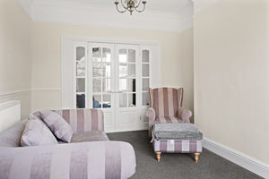 Photo 6- click for photo gallery